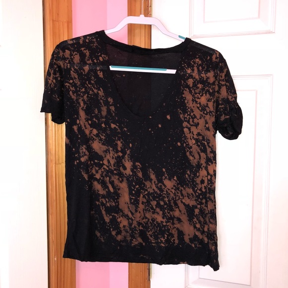 Tie Dye Cut Out Choker Tee - Picture 4 of 7